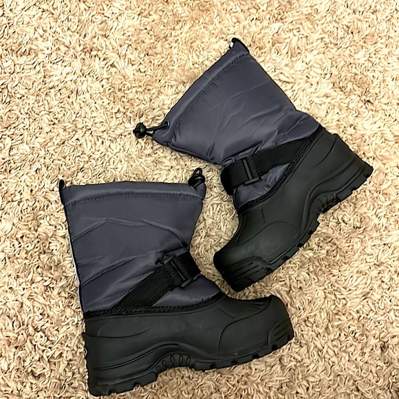 Northside Kid’s Snow Boots Size 12 **Grey/Black** - Picture 2 of 5